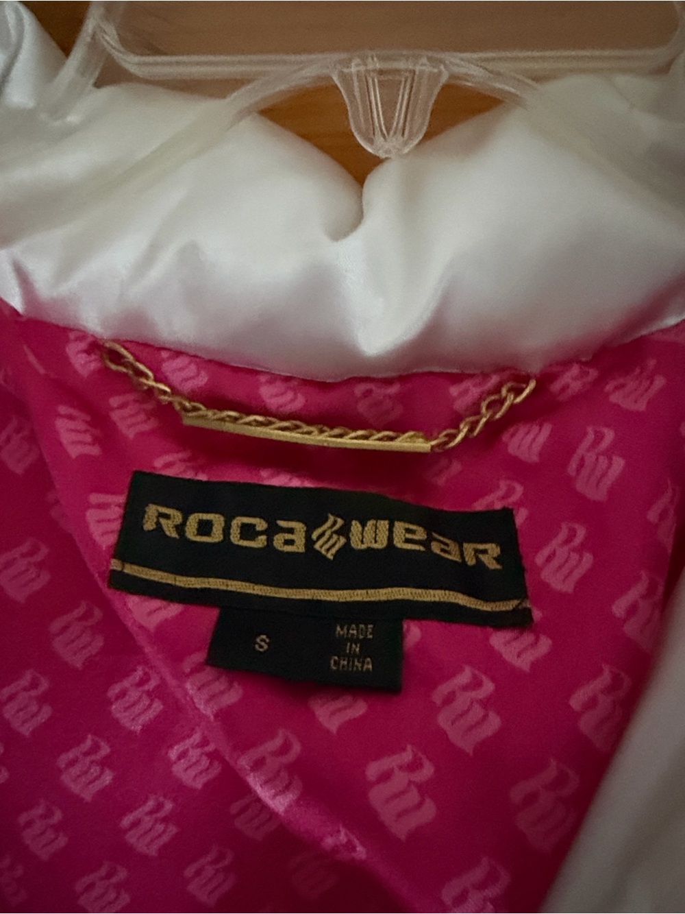 Vintage Y2K Rocawear White Puffer Jacket with Faux Fur Pom-Poms - Picture 2 of 6